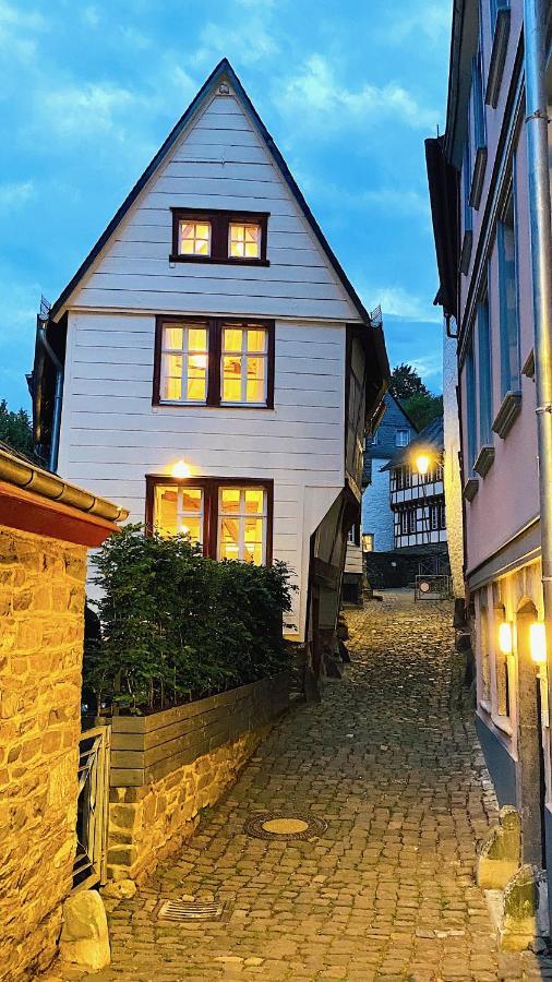 Monschau-Auszeit: Historisch Wohnen Direkt Am Bach 빌라 외부 사진